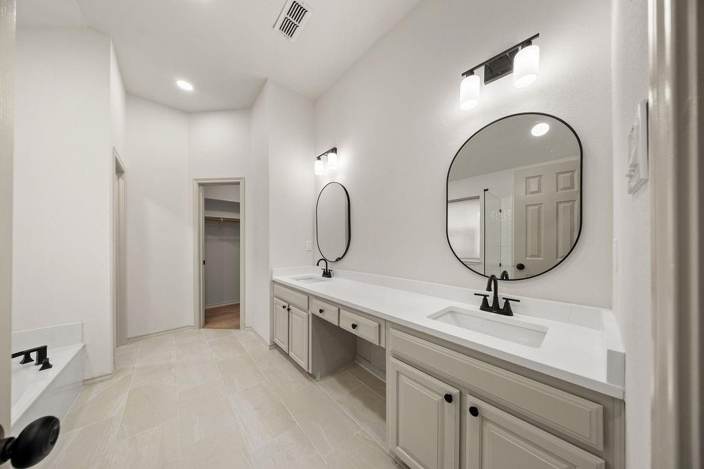 10138 Trail Ridge Drive - Photo 26