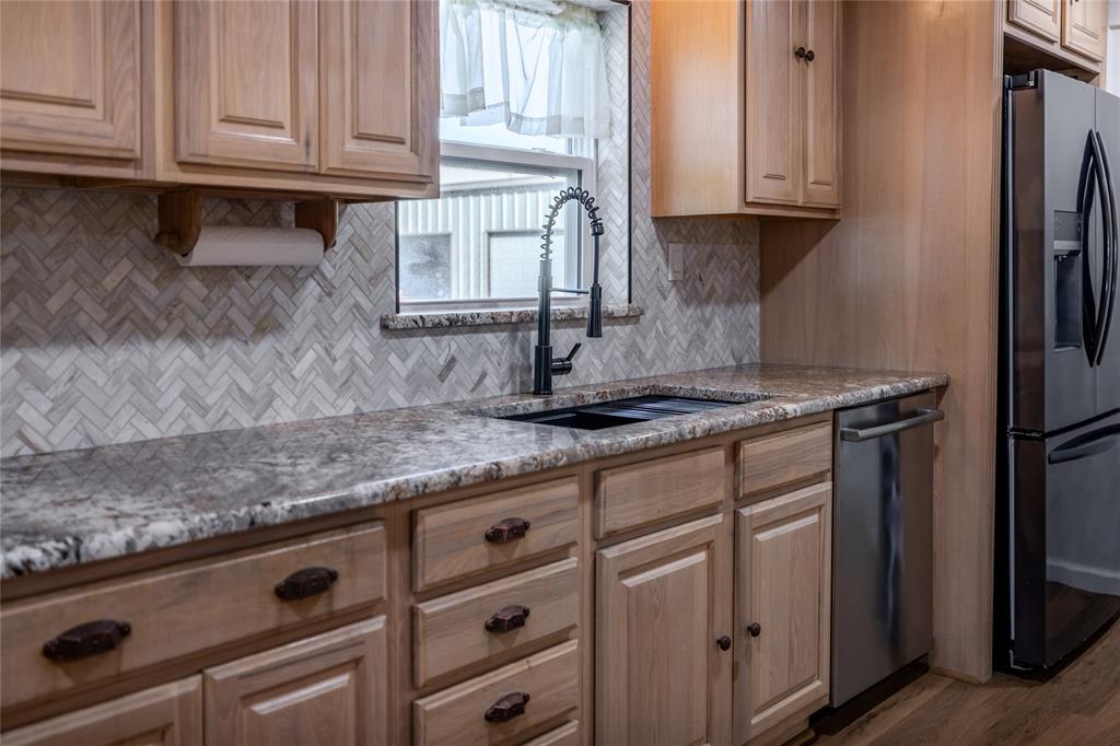 3559 Springfield Road - Photo 7