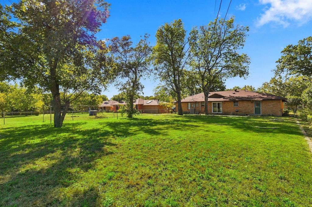 2810 Bonnie View Road - Photo 16