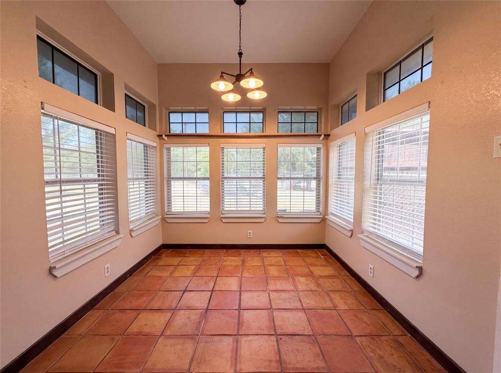 2603 Pecan Valley Drive - Photo 4