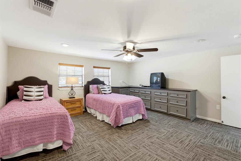 11001 W FM 600 Road - Photo 17