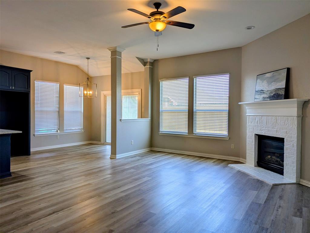 1609 Kittyhawk Drive - Photo 4