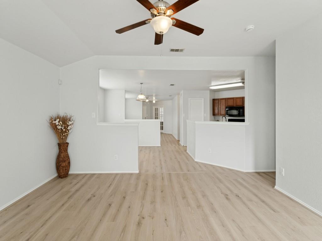108 Brookbank Court - Photo 13
