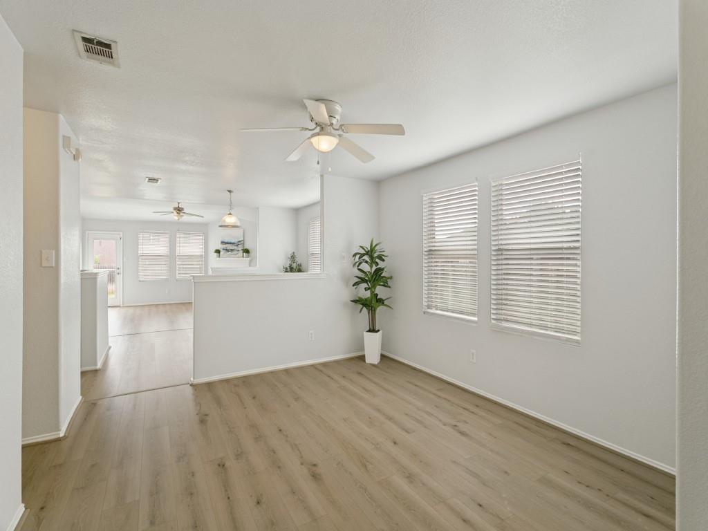 108 Brookbank Court - Photo 3