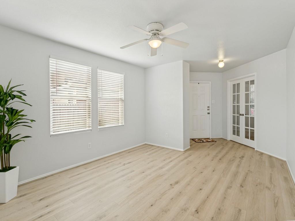 108 Brookbank Court - Photo 4