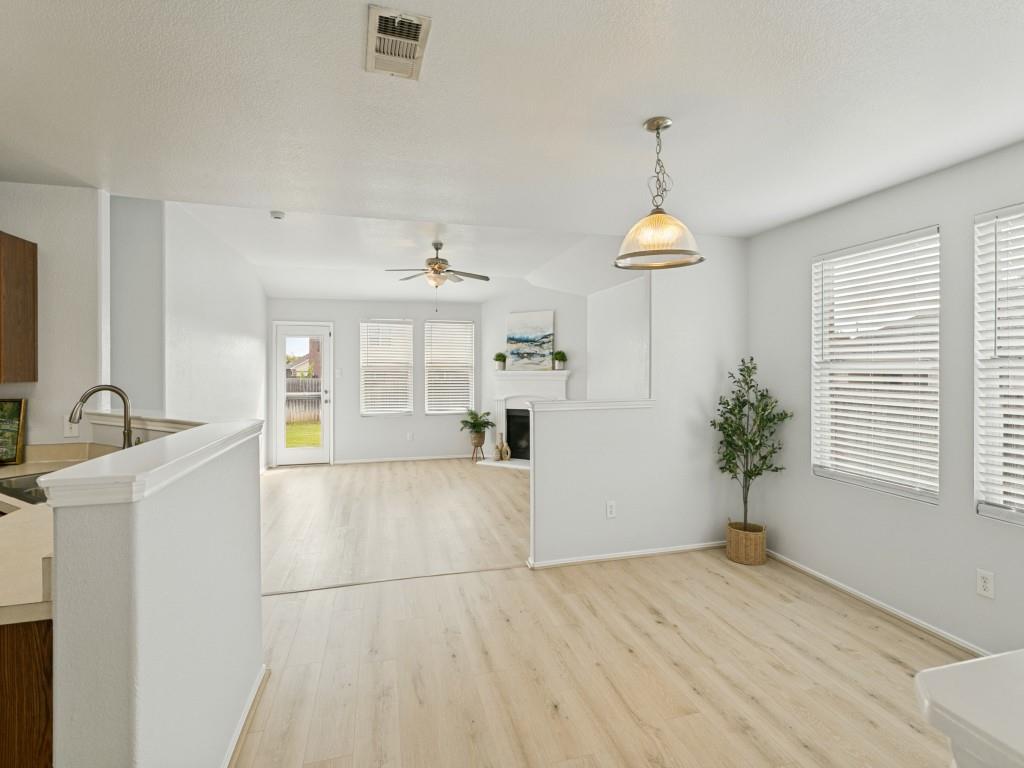 108 Brookbank Court - Photo 5