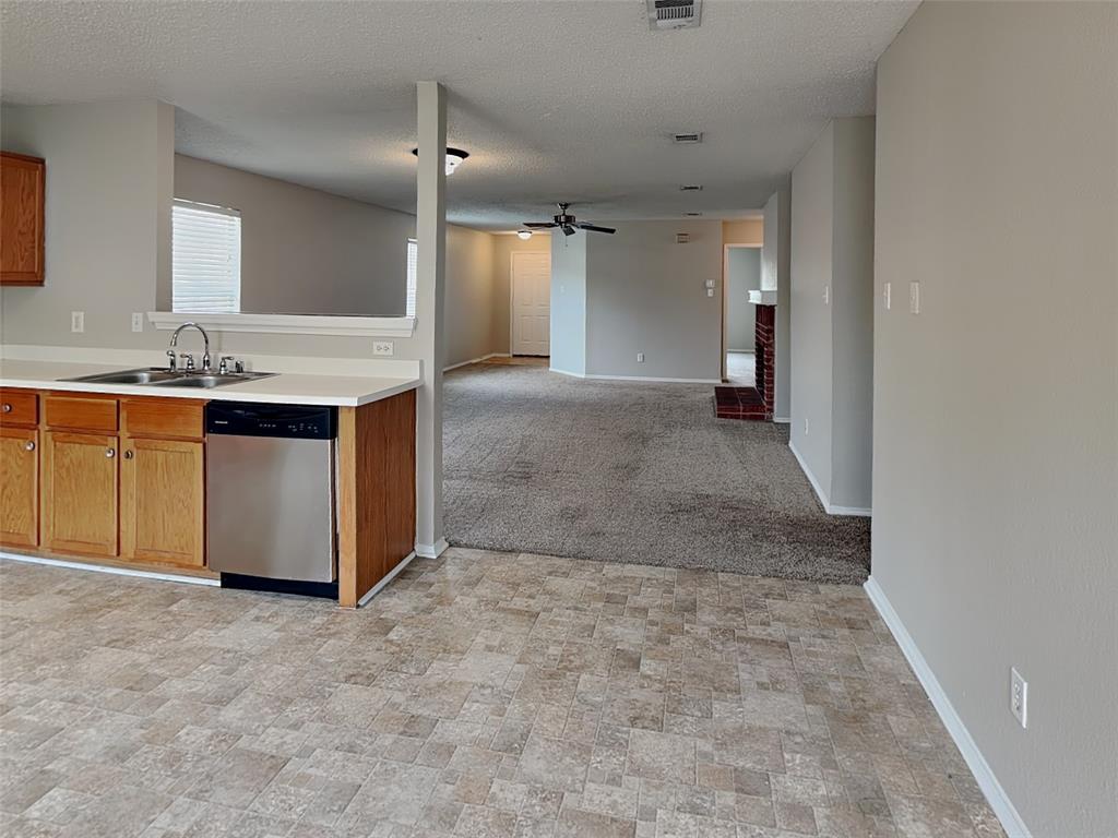 5709 Addington Drive - Photo 7