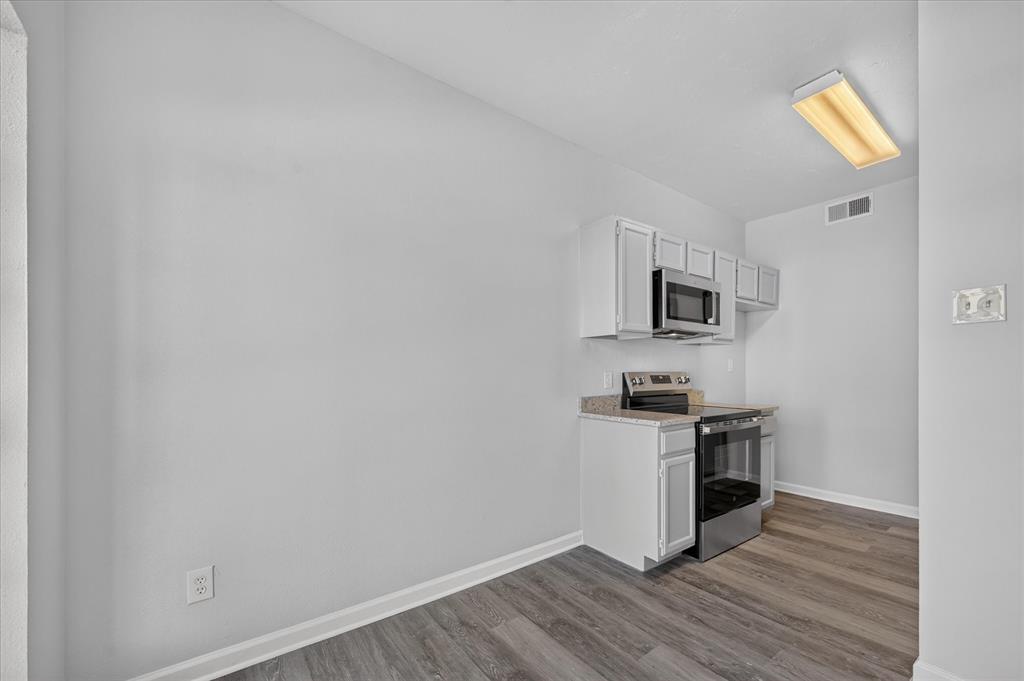 9737 Whitehurst Drive - Photo 13