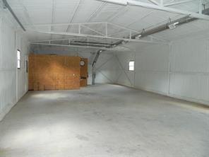 195 E Austin Street - Photo 10