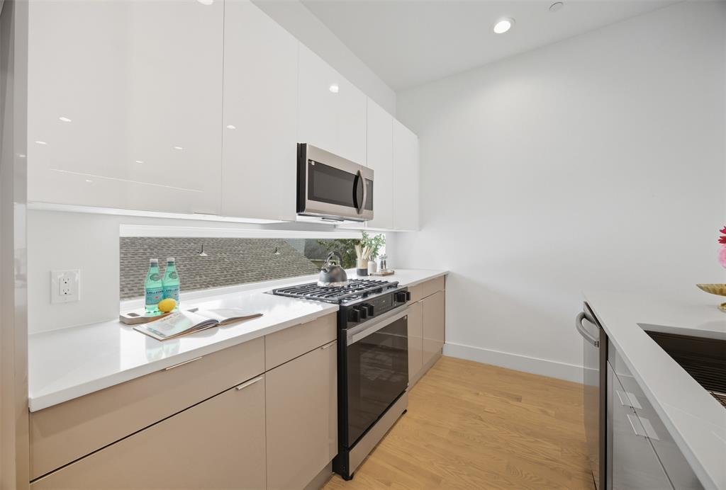4517 Munger Avenue - Photo 20