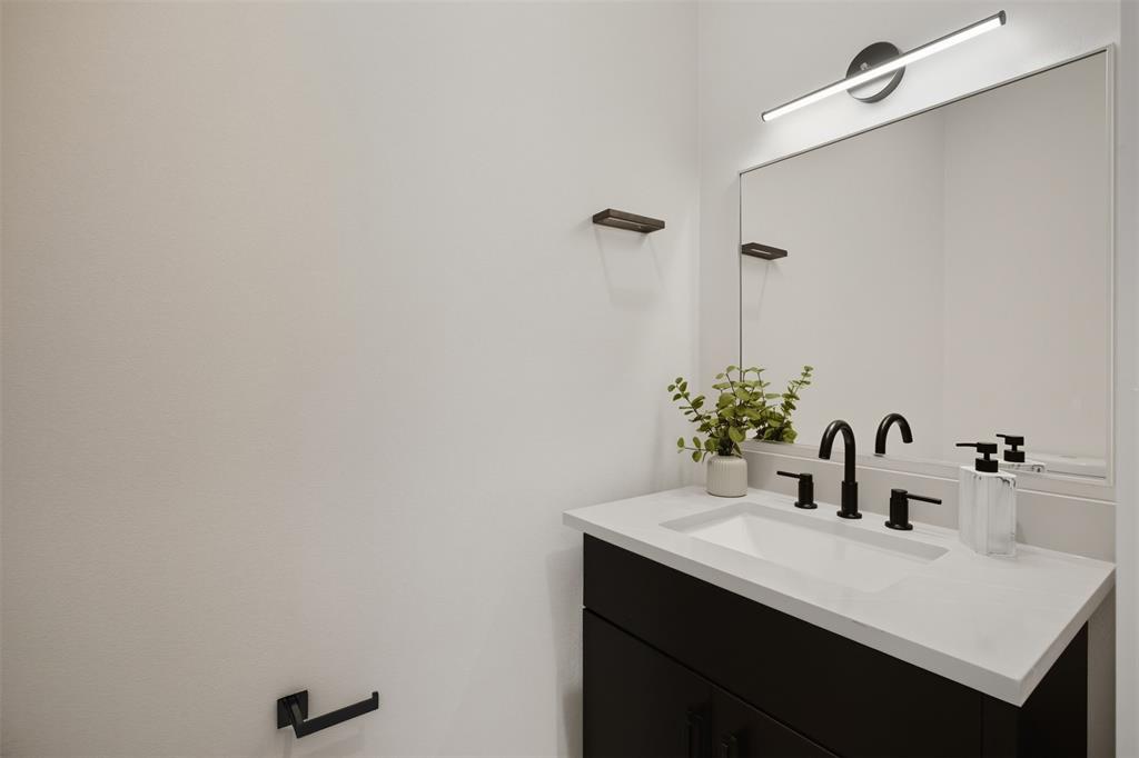 4517 Munger Avenue - Photo 33