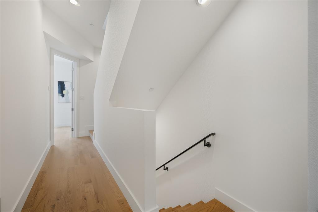 4517 Munger Avenue - Photo 35