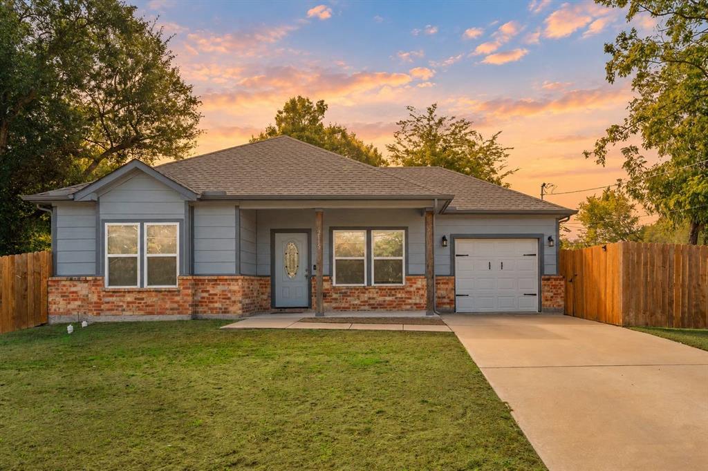 2115 Jones Street - Photo 1