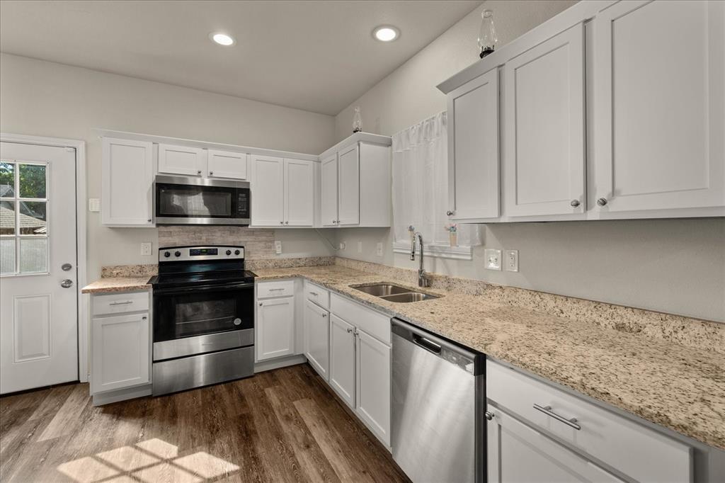 2115 Jones Street - Photo 10