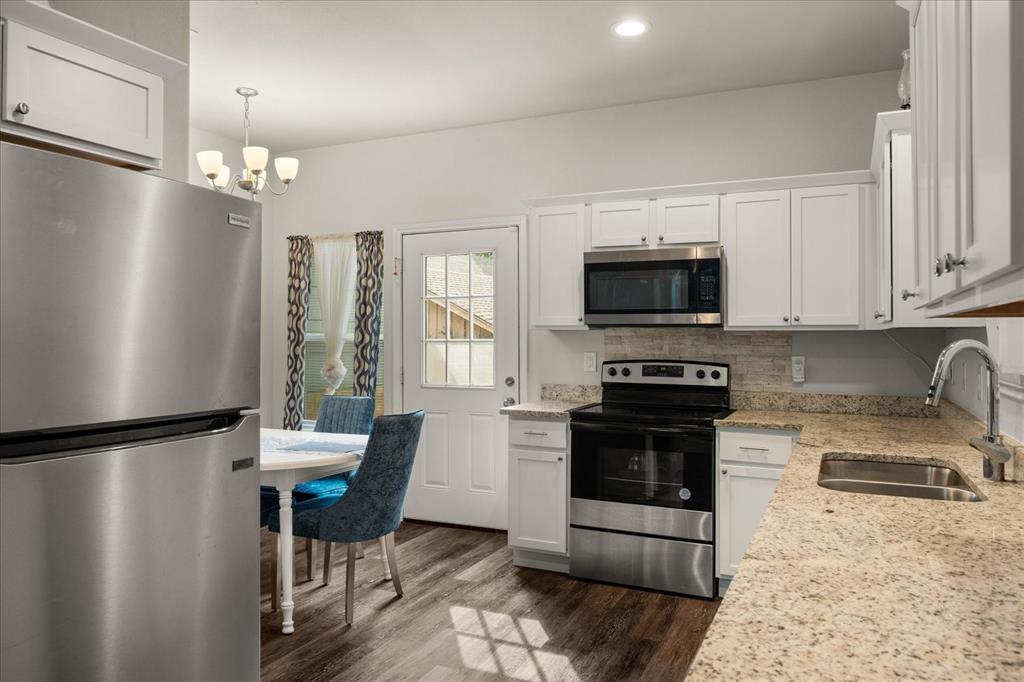 2115 Jones Street - Photo 11