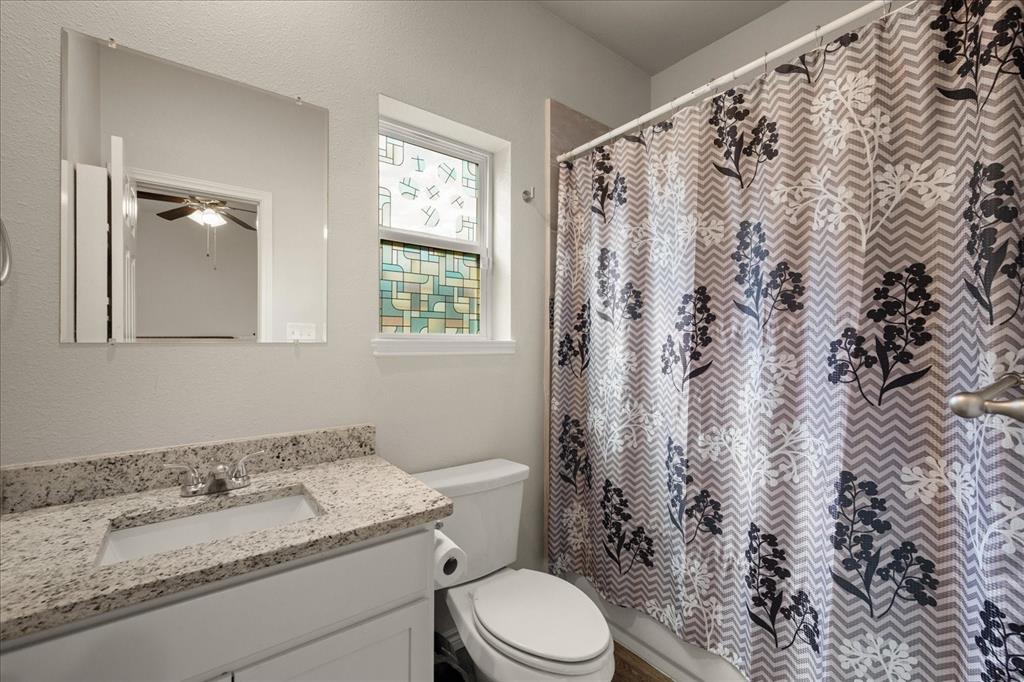 2115 Jones Street - Photo 16