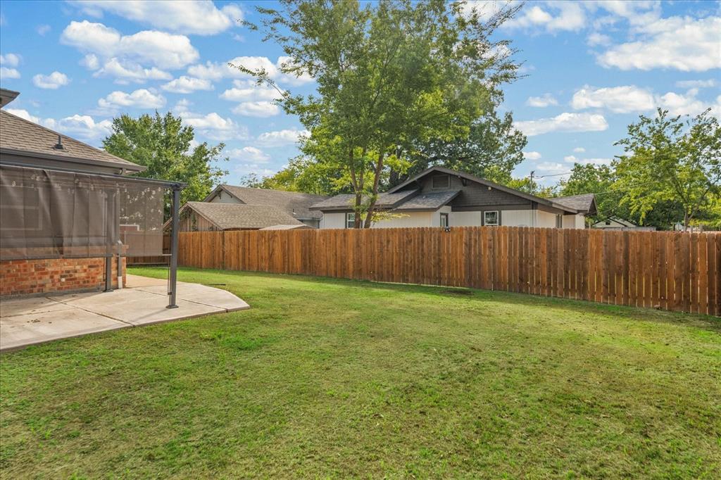 2115 Jones Street - Photo 21