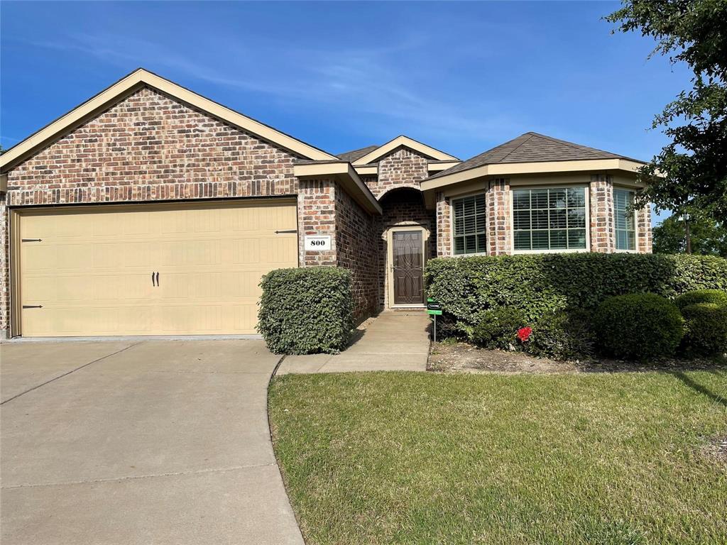 800 Elm Grove - Photo 1