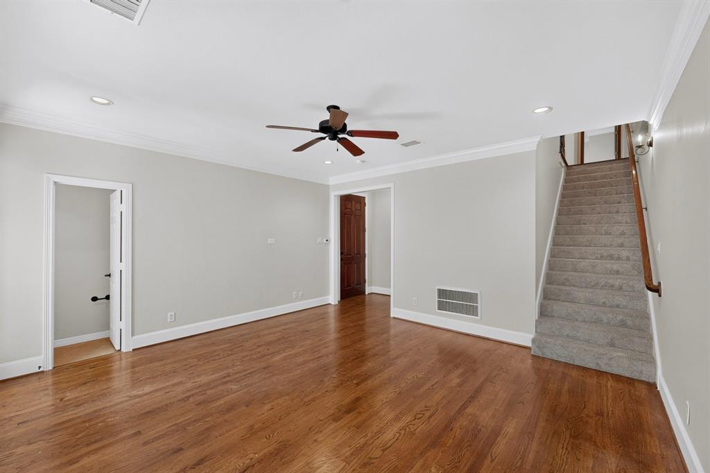 18359 Frankford Lakes Circle - Photo 8