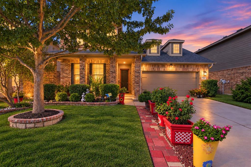 7505 Lake Vista Way - Photo 1