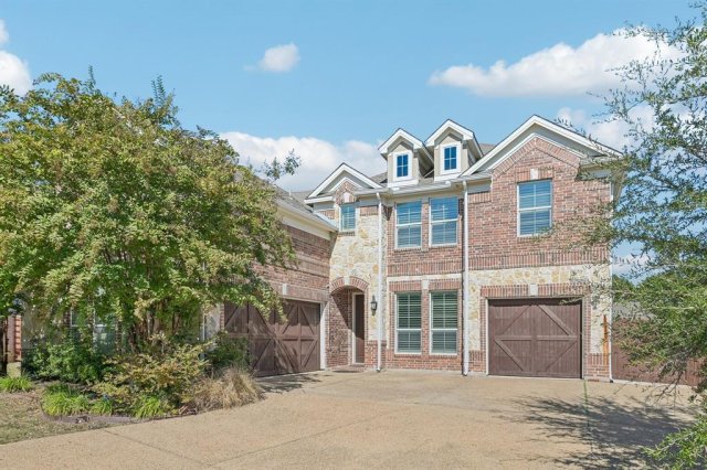 5021 Albatross Drive