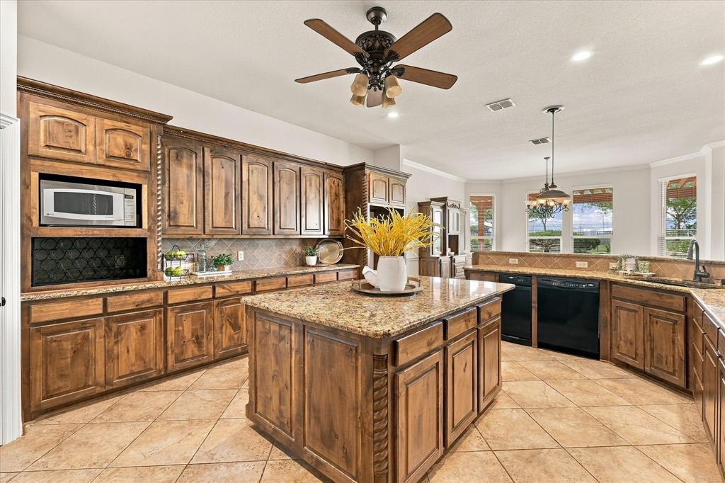 101 Rattling Antler Court - Photo 11