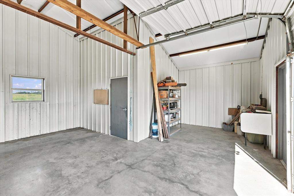 101 Rattling Antler Court - Photo 37