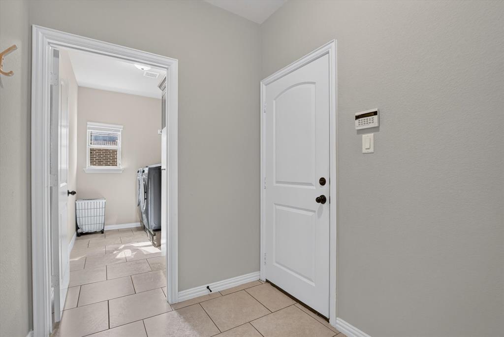 3925 Brookdale Road - Photo 20
