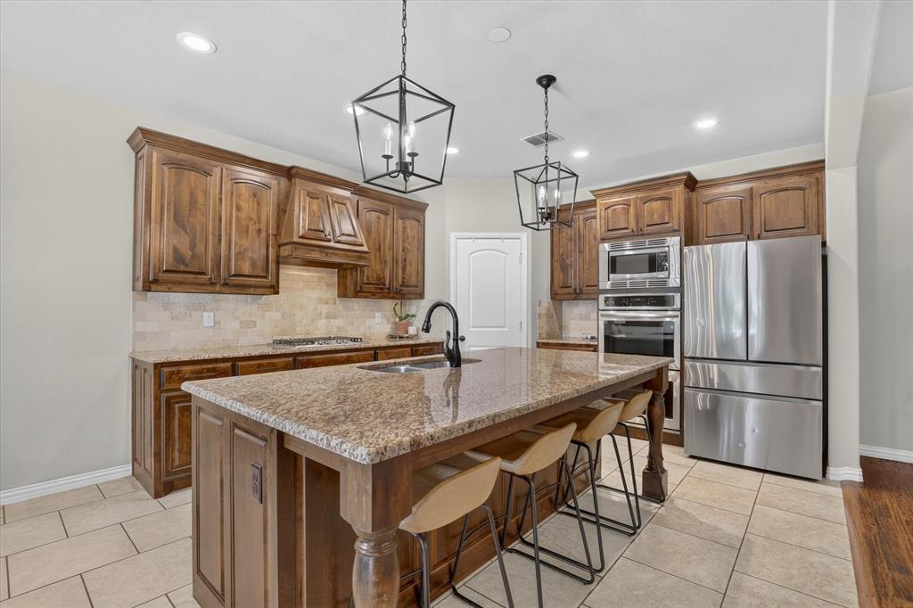 3925 Brookdale Road - Photo 9