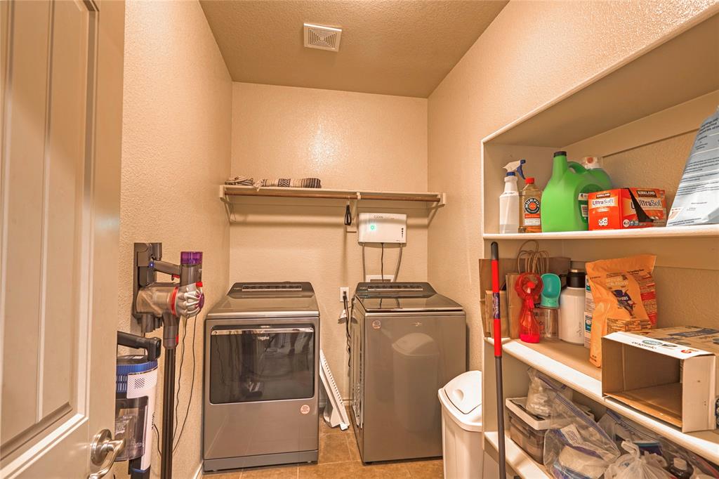 10901 Hawks Landing Road - Photo 11