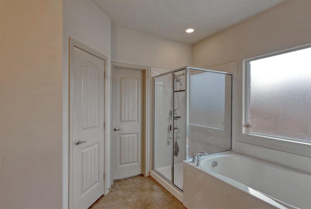 10901 Hawks Landing Road - Photo 14
