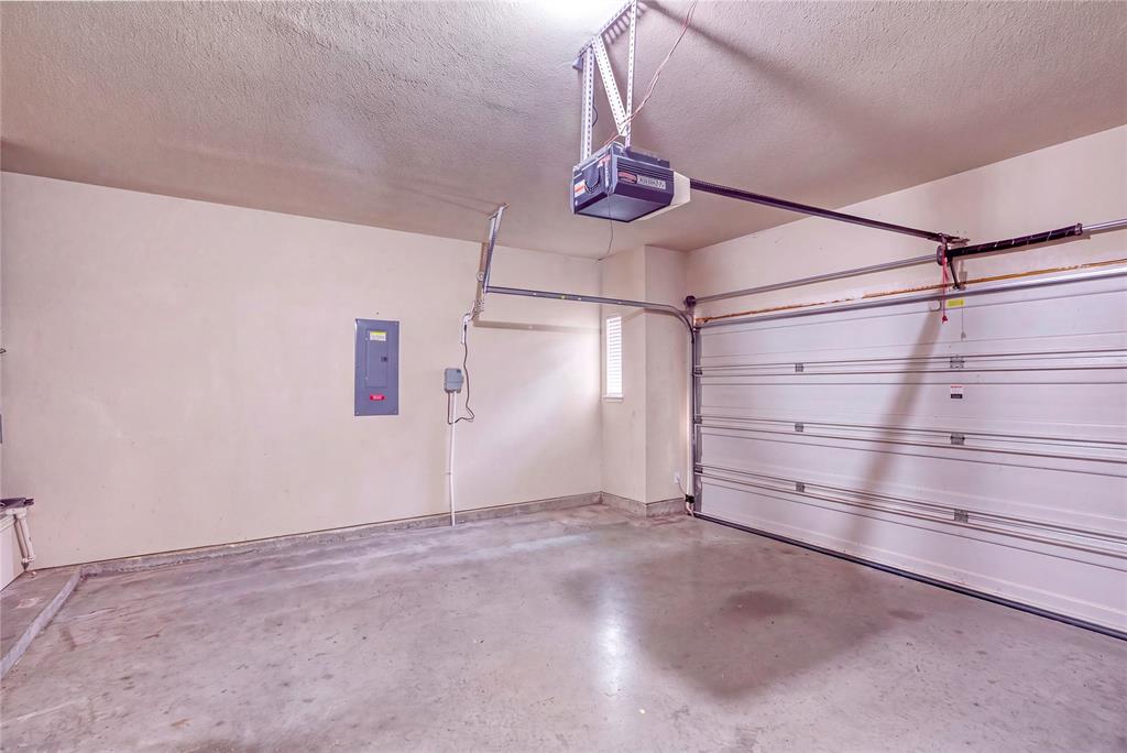 10901 Hawks Landing Road - Photo 17