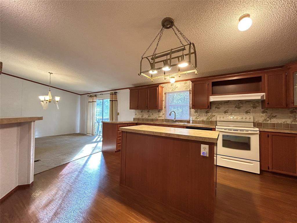 2430 Farm Road 2560 - Photo 3