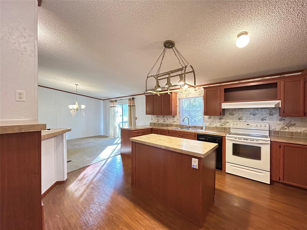 2430 Farm Road 2560 - Photo 4