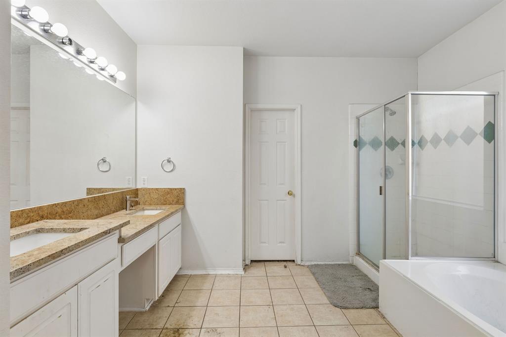 1703 Broadmoor Drive - Photo 17