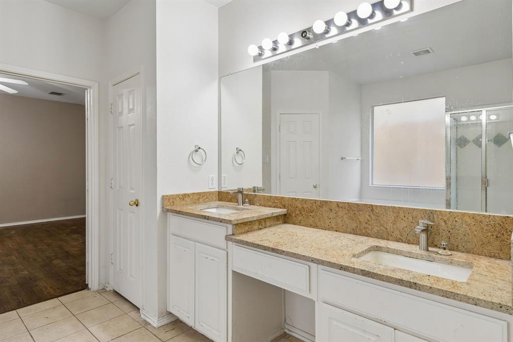 1703 Broadmoor Drive - Photo 18