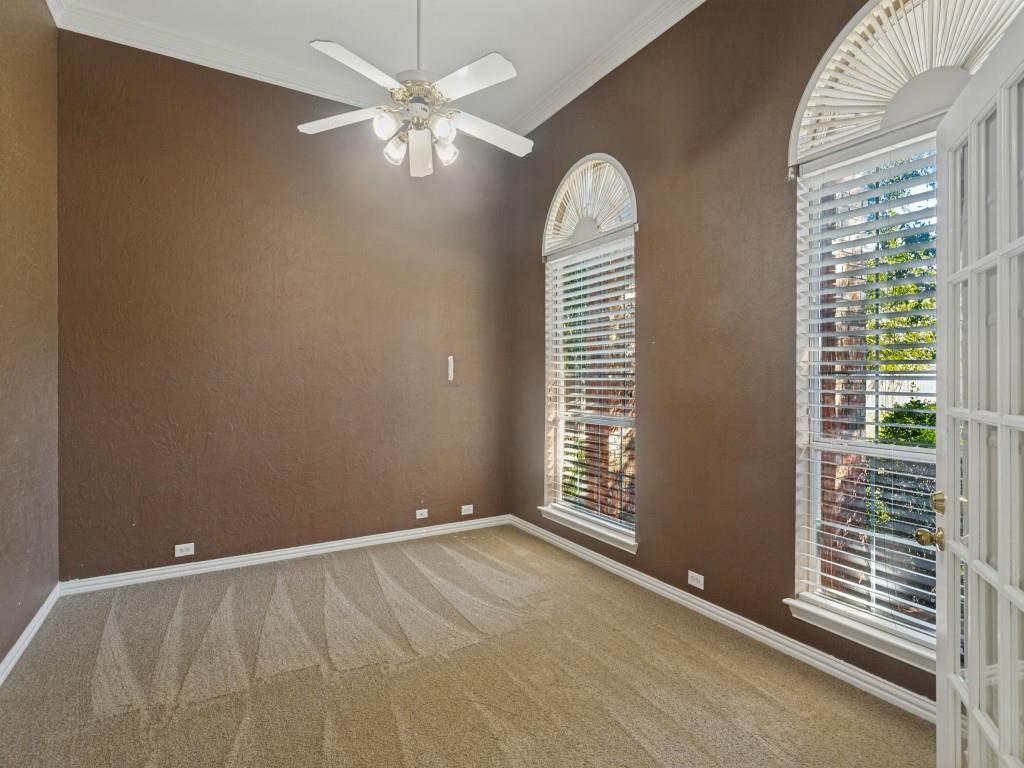 806 Durham Court - Photo 8