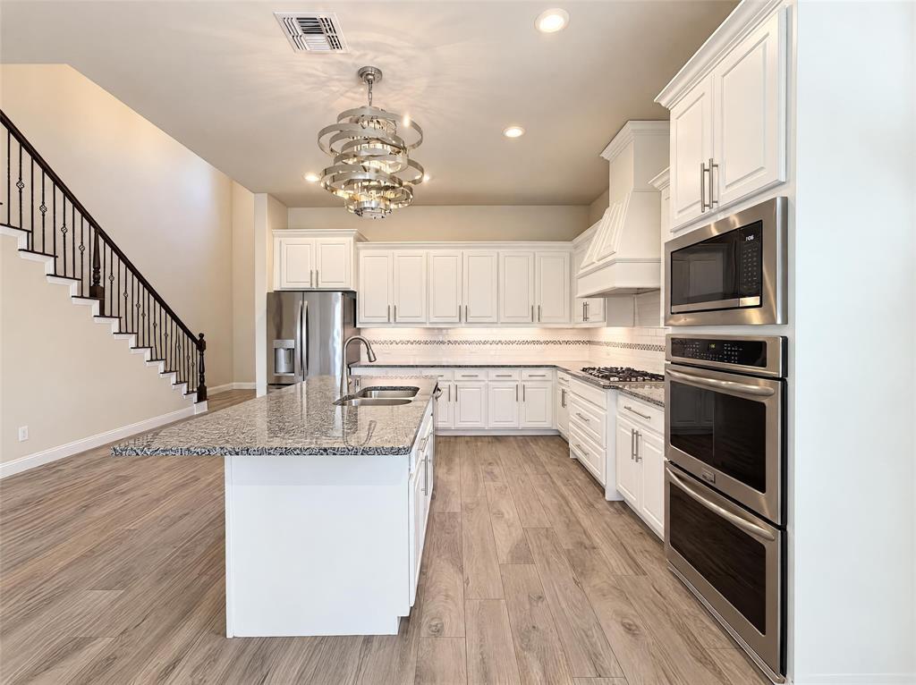 7701 Caddo Cove - Photo 2