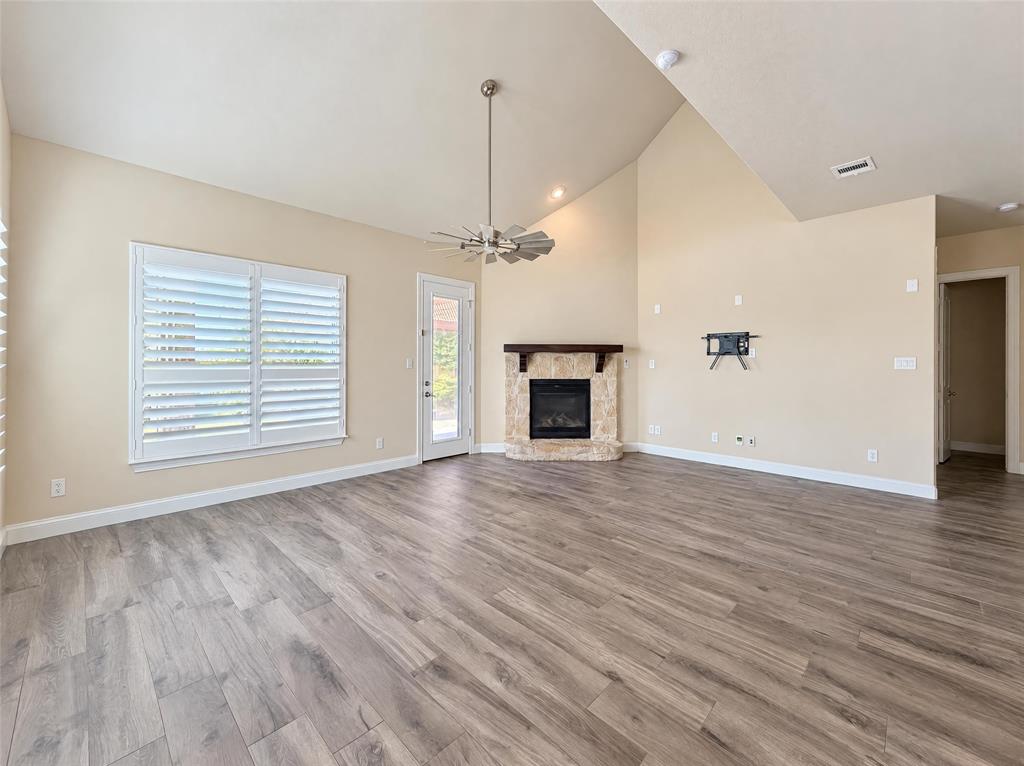 7701 Caddo Cove - Photo 8
