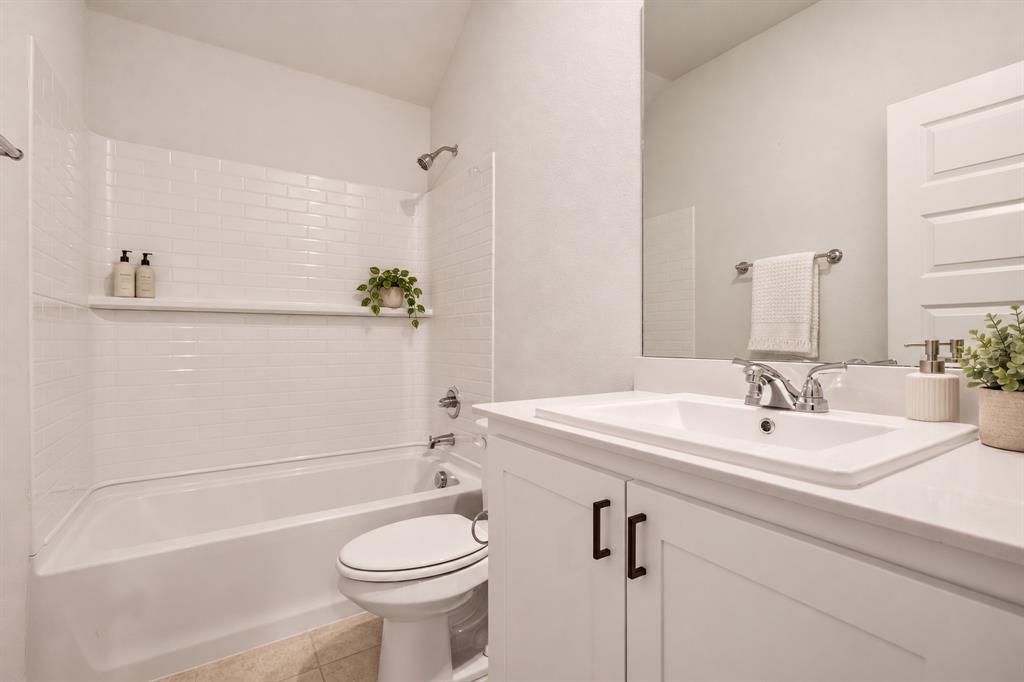 1512 Foxglove Park - Photo 23