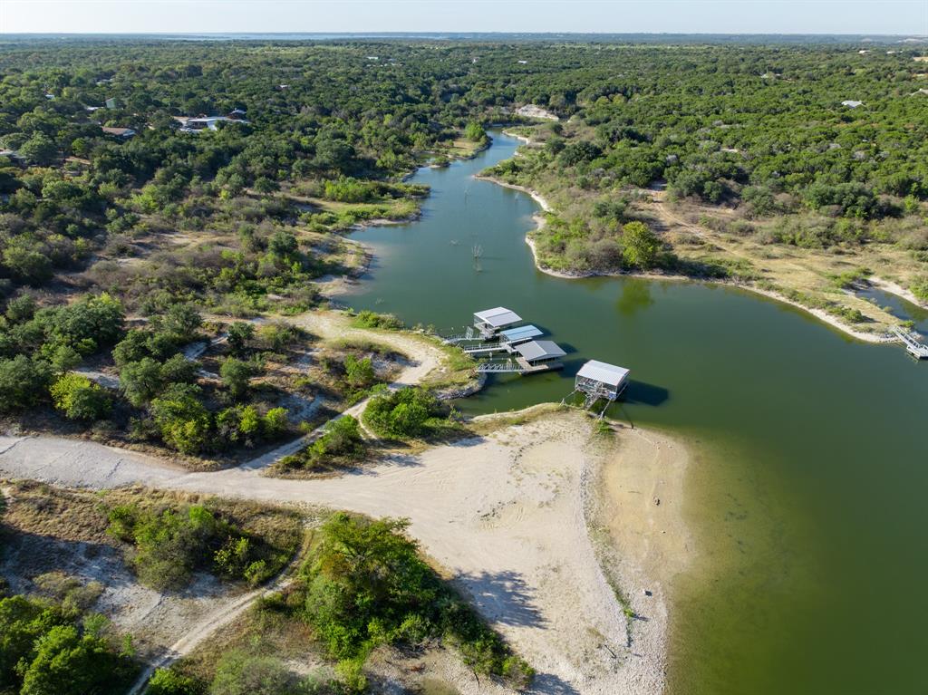 116 County Road 1424 - Photo 1