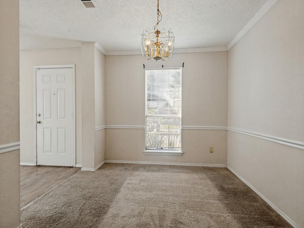815 Greenridge Drive - Photo 5