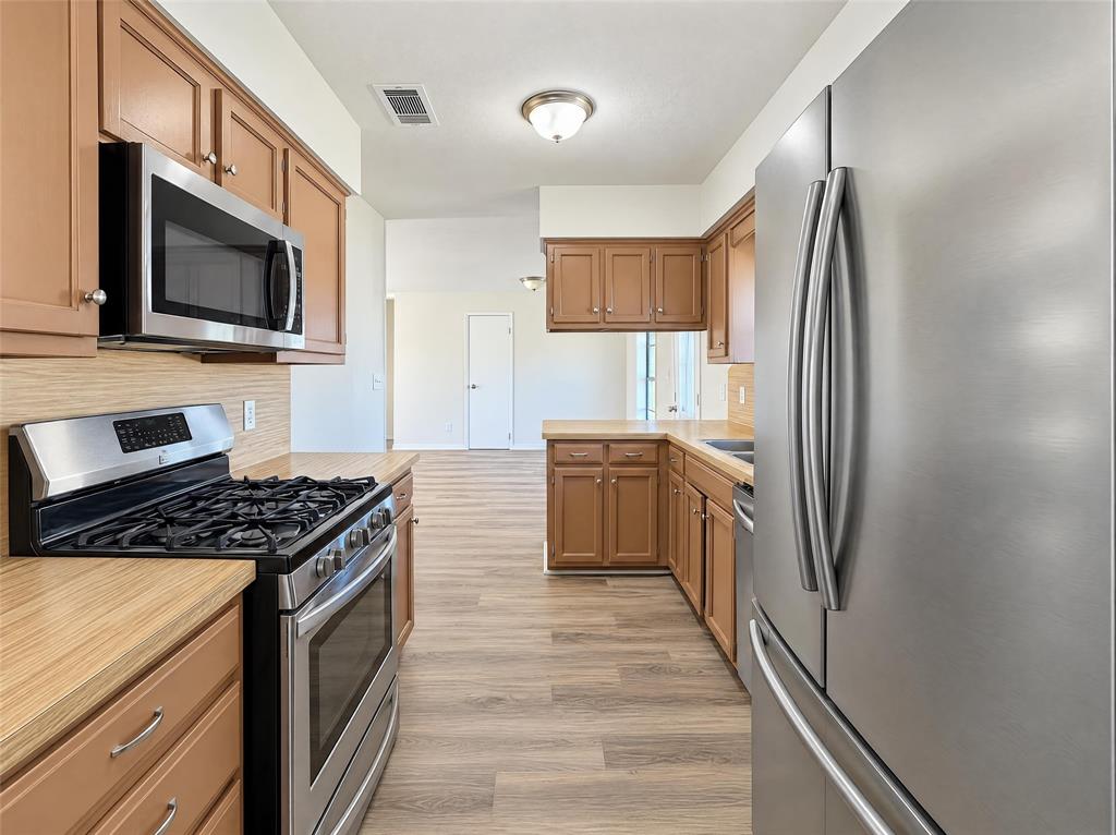 1535 El Camino Circle - Photo 8