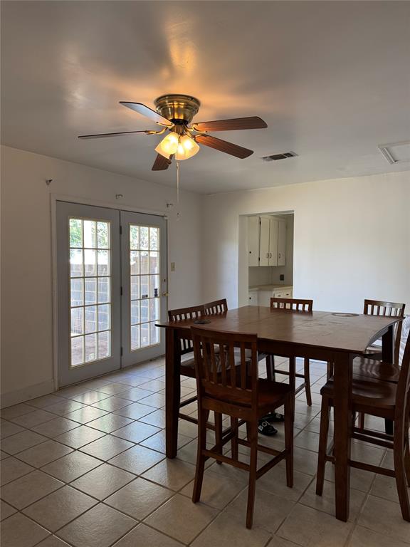 604 E 9TH Street - Photo 12