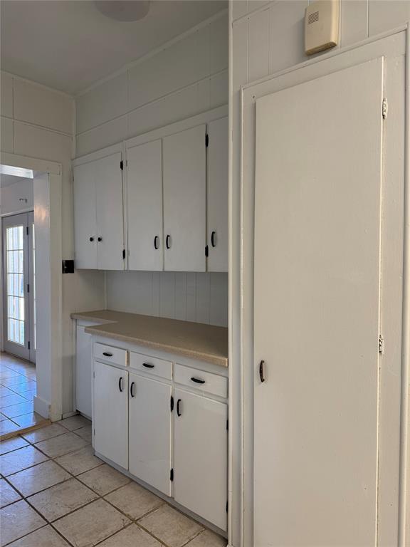 604 E 9TH Street - Photo 8
