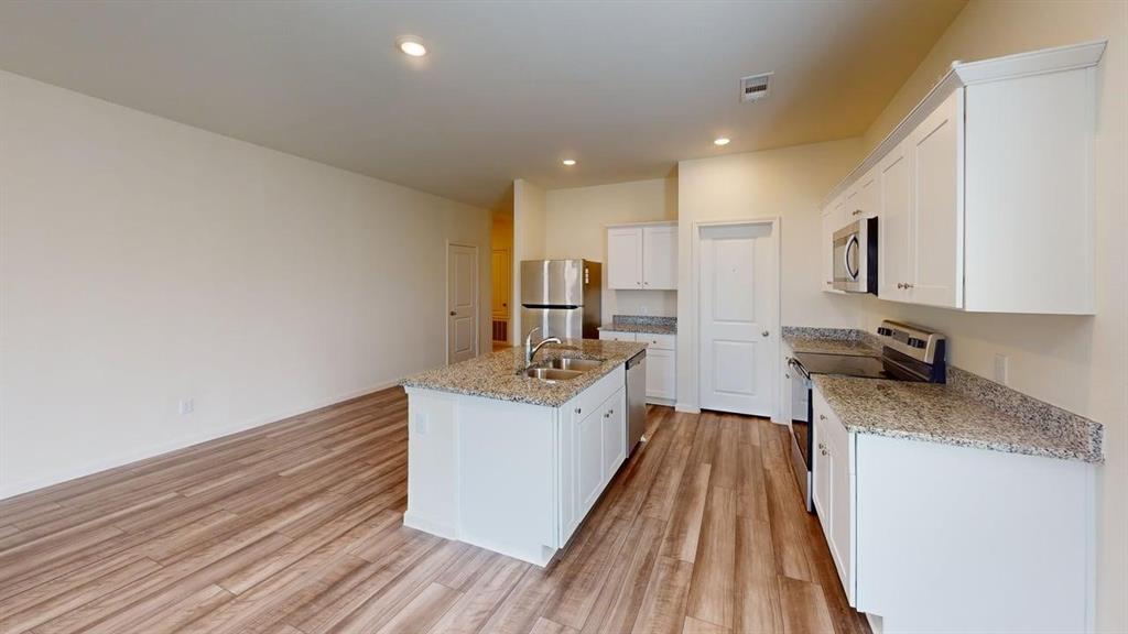 1825 Sandlin Drive - Photo 2