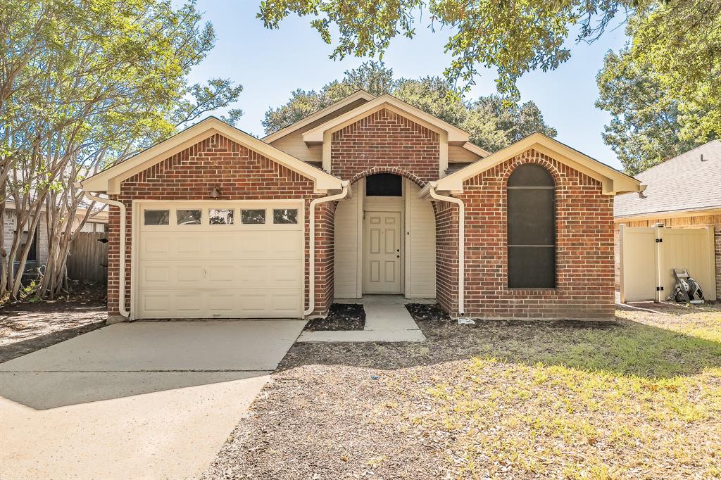 1521 Eastview Street - Photo 1