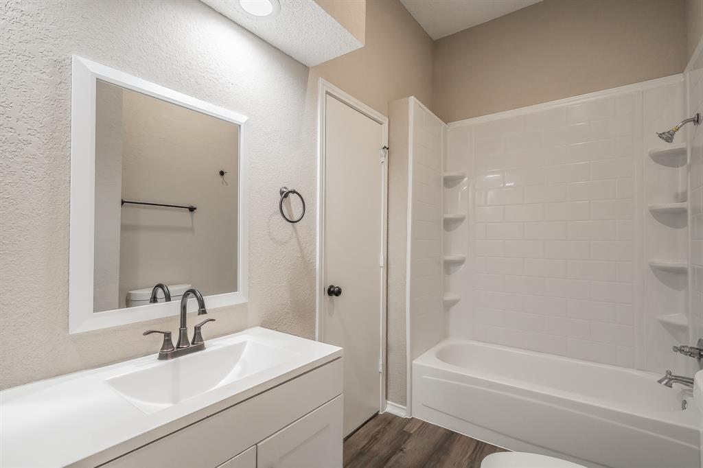 1521 Eastview Street - Photo 22