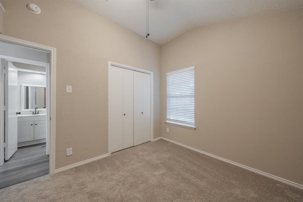 1521 Eastview Street - Photo 24