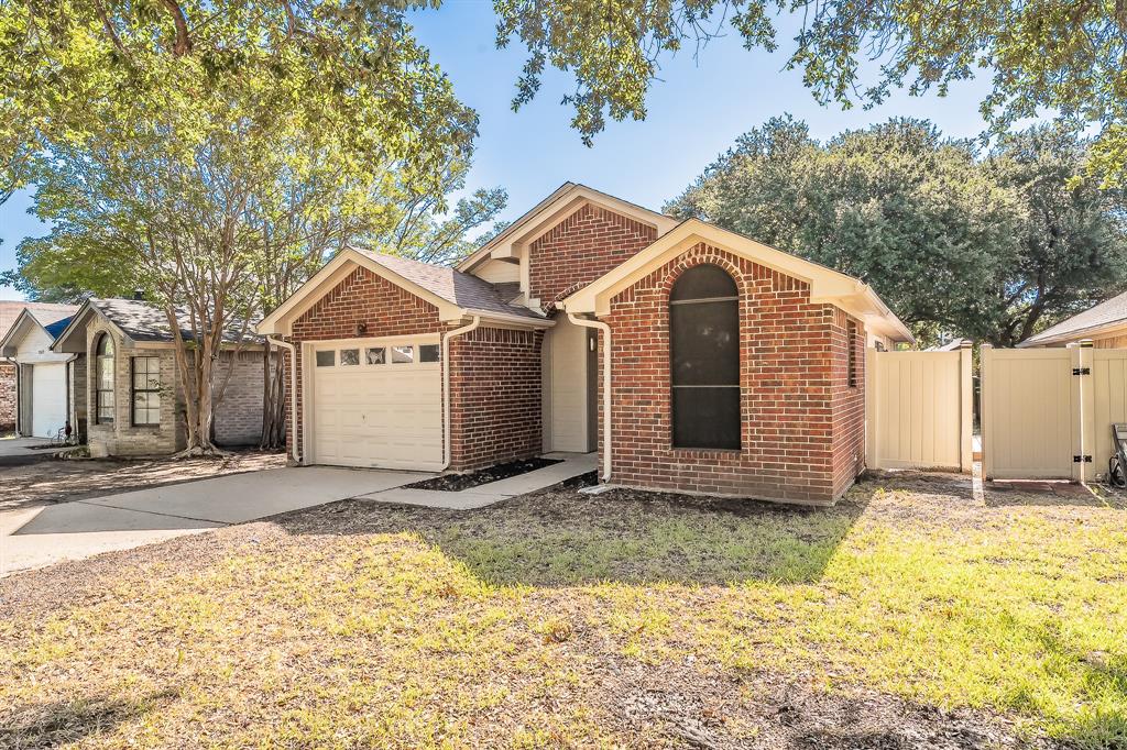 1521 Eastview Street - Photo 3